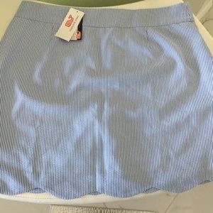 NWT Vineyard Vines Size 10 Scalloped Blue and White Seersucker Skort BRAND NEW!!